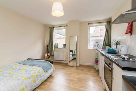 Gold Studio - Photo 2