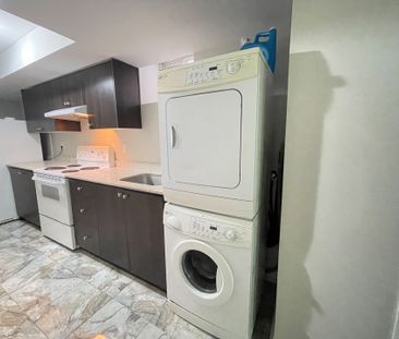 For Lease - 7372 Saint Barbara Boulevard Unit# BASEMENT, Mississaug... - Photo 3