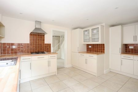 3 bedroom cottage to rent - Photo 3