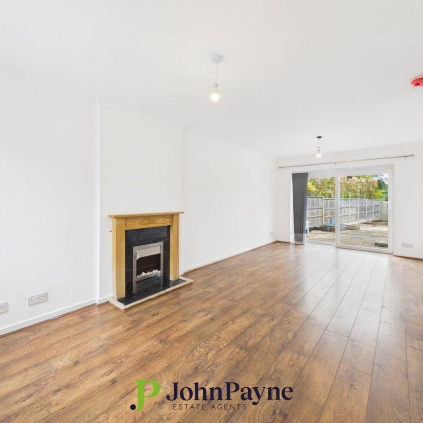 Woodstock Road, Cheylesmore, Coventry, CV3 5HP - Photo 1