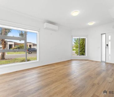 “Sunlight, Style, and a Sense of Home” - Photo 1