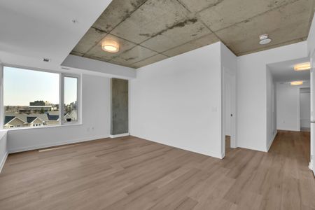 For Lease - 36 Robinson Avenue Unit# 812, Lower Town - Sandy Hill, Ontario - Photo 2