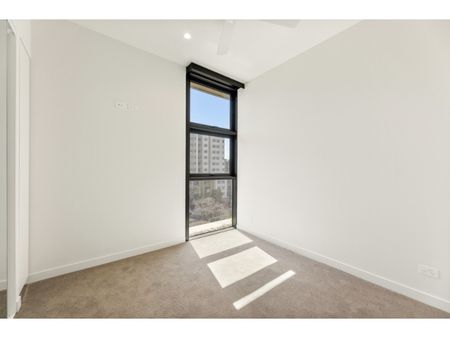 Trellis by Aria - Photo 5