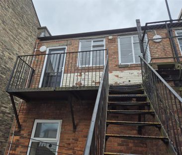 2 bedroom flat to rent - Photo 6