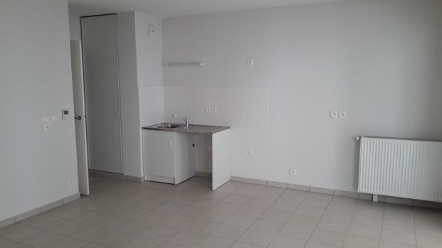 location Appartement T3 DE 59.49m² À BORDEAUX - Photo 1