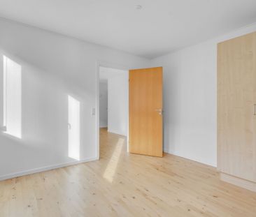 Lyse bylejligheder centralt placeret i Esbjerg - Foto 2