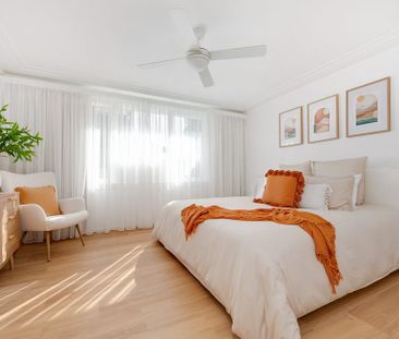 Picket Fenced Delight In Town - Photo 5