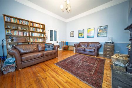 4 bedroom terraced house to rent - Photo 2