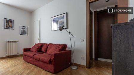 milan, Lombardy 20131 - Photo 4