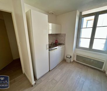 Location Appartement 1 pièce 15m² CHOLET 49300 - Photo 5