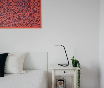 Jasne i przestronne 2 pokoje blisko stacji metra 46.8 m² - Zdjęcie 6