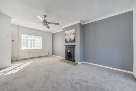 3 bedroom detached house to rent - Photo 3