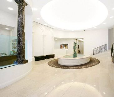 2705A/8 Franklin Street - Photo 4