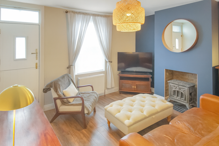 3 bedroom terraced house to rent - Photo 3