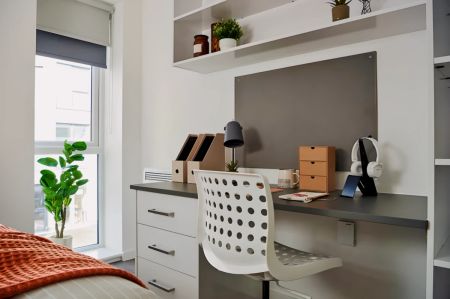 Standard Studio - City View - Photo 3