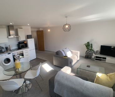 Meridian House, Leeds - Photo 2