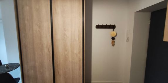 Nowoczesna kawalerka z otwartą kuchnią – Czeladź, ul. Krzywa 2/6A - Photo 2