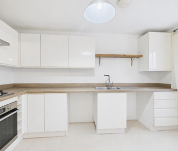 3 bedroom house to rent - Photo 3