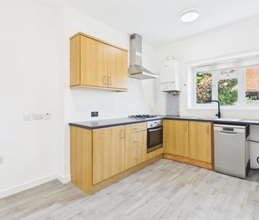 2 BED Apartment To rent - Photo 1
