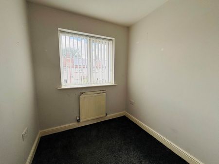 3 bed Terraced House To Let - Photo 5