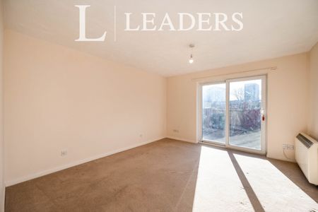 2 bedroom house to rent Denning Mews, Greetham Street, Southsea, PO5 - Photo 3