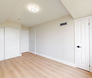 For Lease - 7 North Park Road Unit# 1007, Vaughan, Ontario - Photo 4