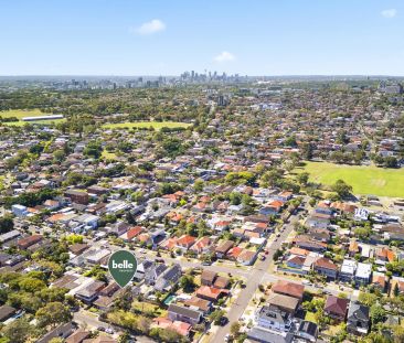 Position Perfect! Stunning Single Level Sun-drenched Semi - ONLY 5 ... - Photo 6