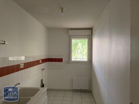Location Appartement 3 pièces 65m² FOUGERES 35300 - Photo 5