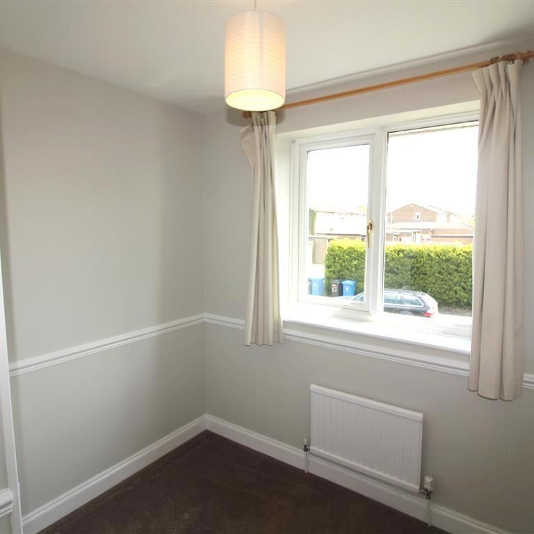 Lillibrooke Crescent - Photo 1