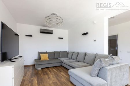 Casa de inchiriat cu 3 Dormitoare | Curte si Terasa | Brasov - Photo 2