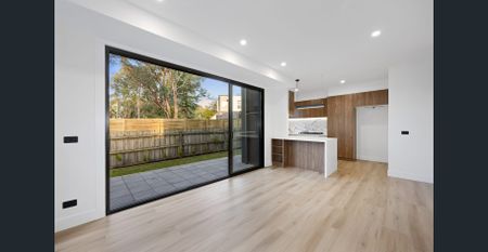 4-Bedroom Delight in the Heart of Kilsyth - Photo 3