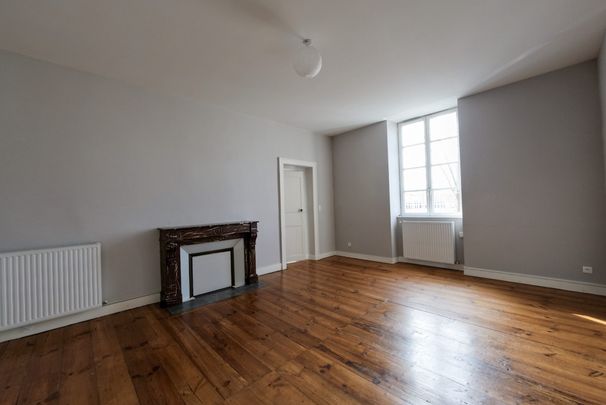 Location Appartement 3 pièces 105m² PAU 64000 - Photo 1