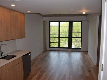 1330 Rue Olier - Photo 2