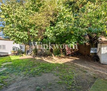 Orpington Gardens, London, N18 - Photo 2