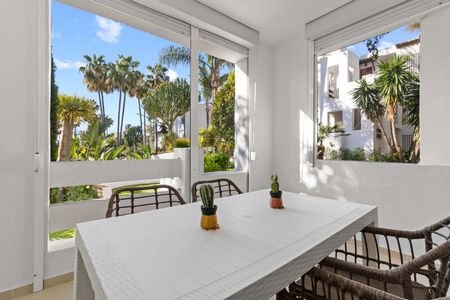 Ground Floor Apartment in Costalita - Photo 4