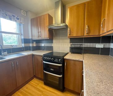 2 bedroom semi-detached house to rent - Photo 5