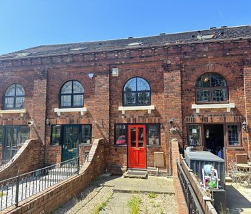 3 bedroom terraced house to rent - Photo 2