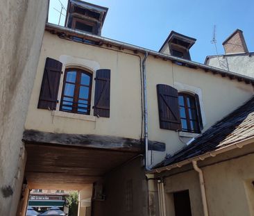 Location Appartement 3 pièces 76m² ARGENTON SUR CREUSE 36200 - Photo 4