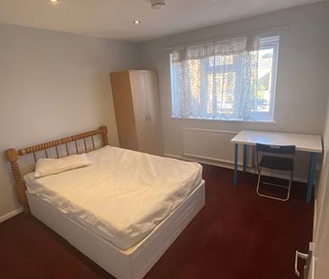 Double Room in Woolwich, London - Photo 6