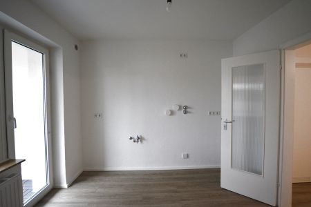 Sanierte 2-Zimmer-Wohnung im 2.OG mit Süd-West Balkon im Grünen in KR-Uerdingen - Foto 4