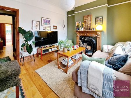 2 bedroom semi-detached house to rent - Photo 2