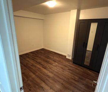 For Lease - 147 Yates Drive, Milton, Ontario - Photo 4