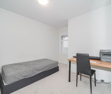 For Lease - 1 Shawfield Way Unit# 76, Whitby, Ontario - Photo 6