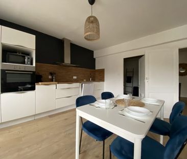 Bel appartement 2 Chambres / Centre ville - LA2152 - Photo 3