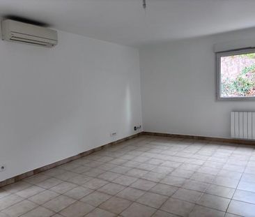 Location appartement Marseille 5ème (13005) - Photo 3