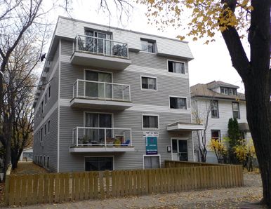 Capricorn Apartments | 128 Avenue O South, Saskatoon - Photo 1