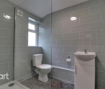 1 bedroom in a house share to rent - Photo 6