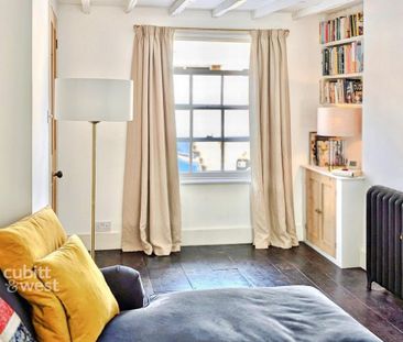 3 bedroom terraced house to rent - Photo 3