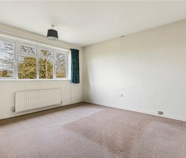 4 bedroom detached house to rent - Photo 3