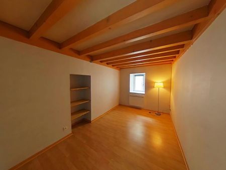 Location Appartement 3 pièces 73m² ROMANS SUR ISERE 26100 - Photo 2